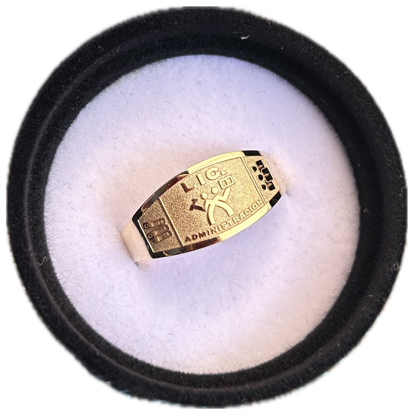 ANILLO DE GRADUACION 10K ADMINISTRACION