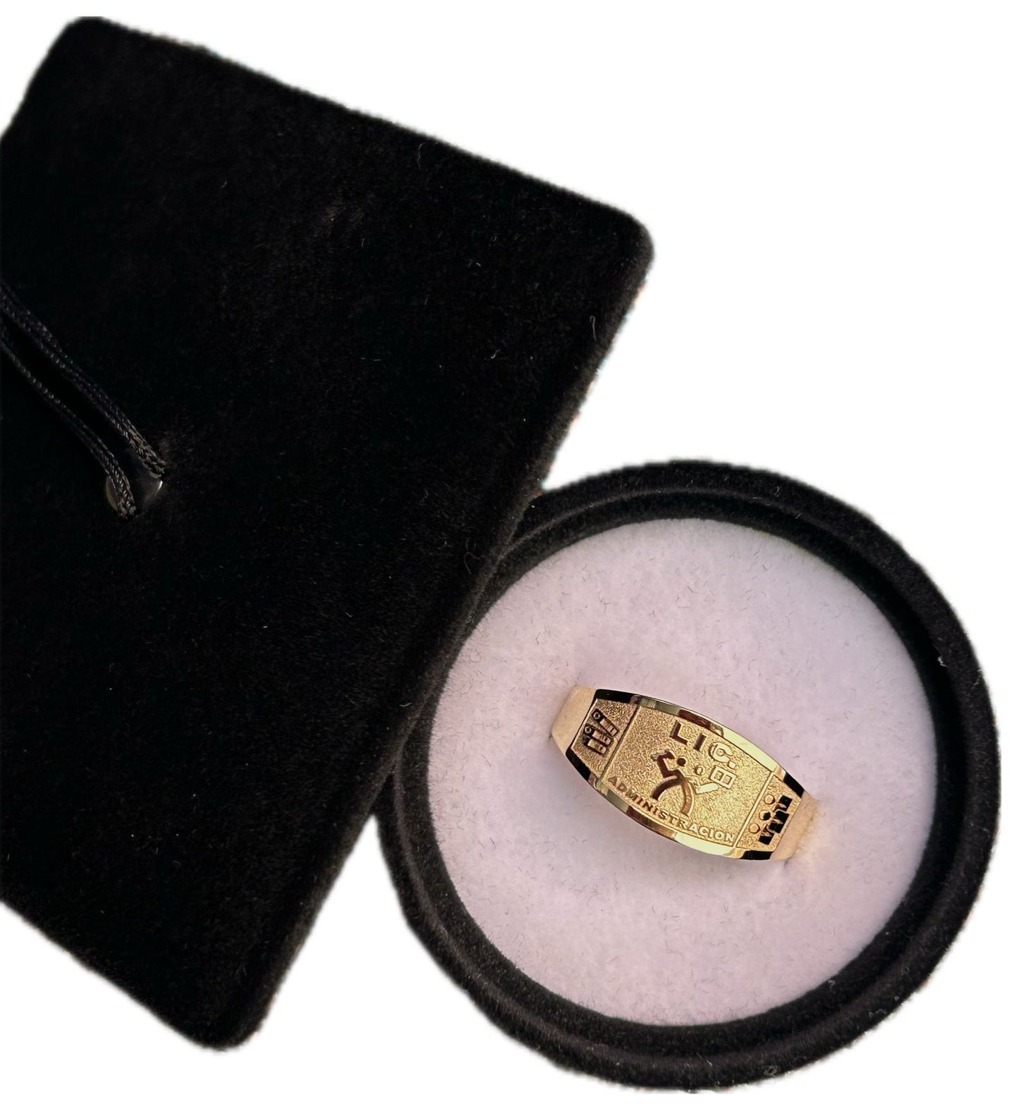 ANILLO DE GRADUACION 10K ADMINISTRACION