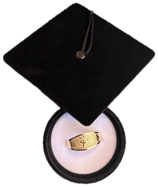 ANILLO DE GRADUACION 10K ADMINISTRACION