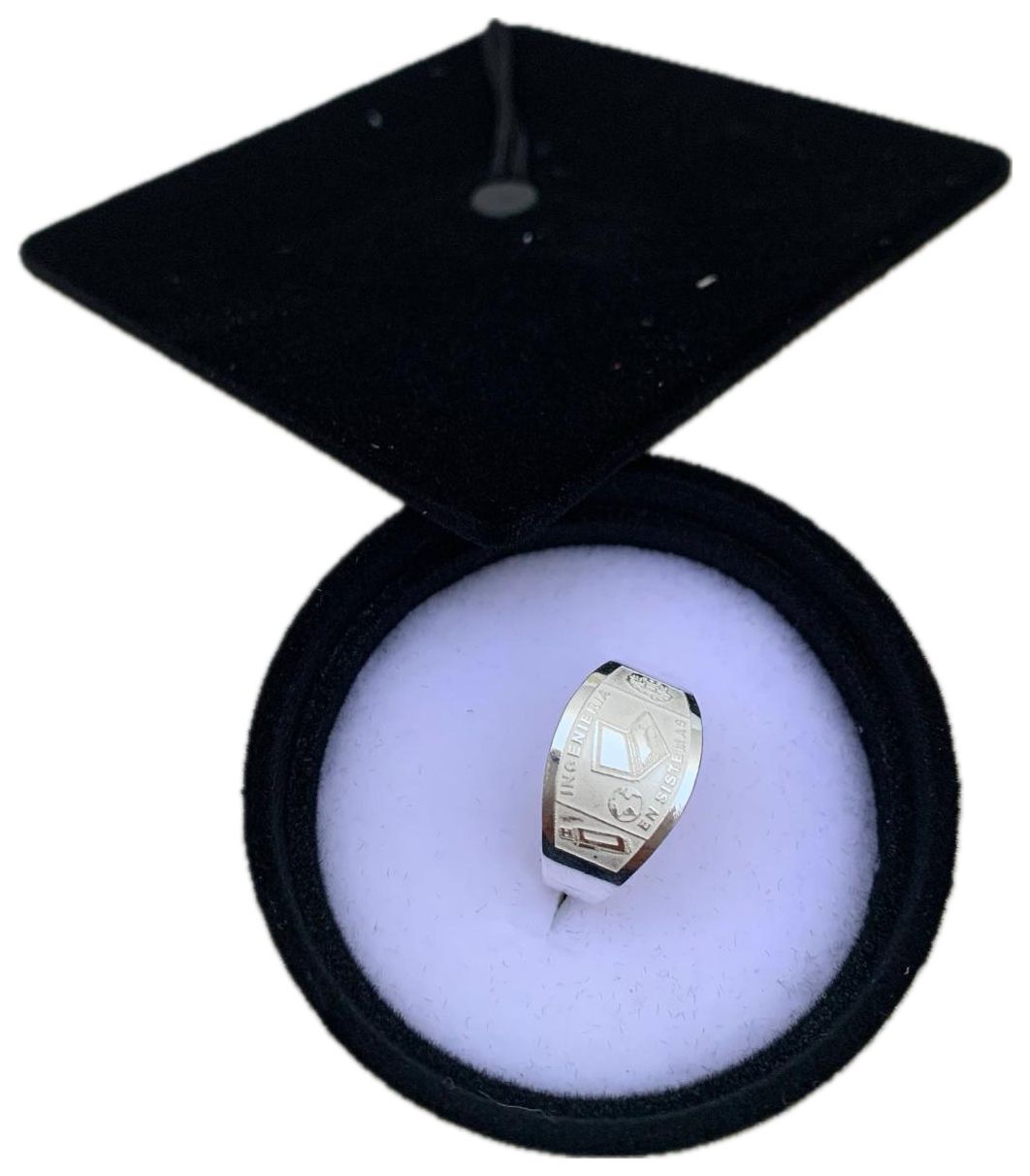 ANILLO DE GRADUACION DE PLATA "ING EN SISTEMAS"
