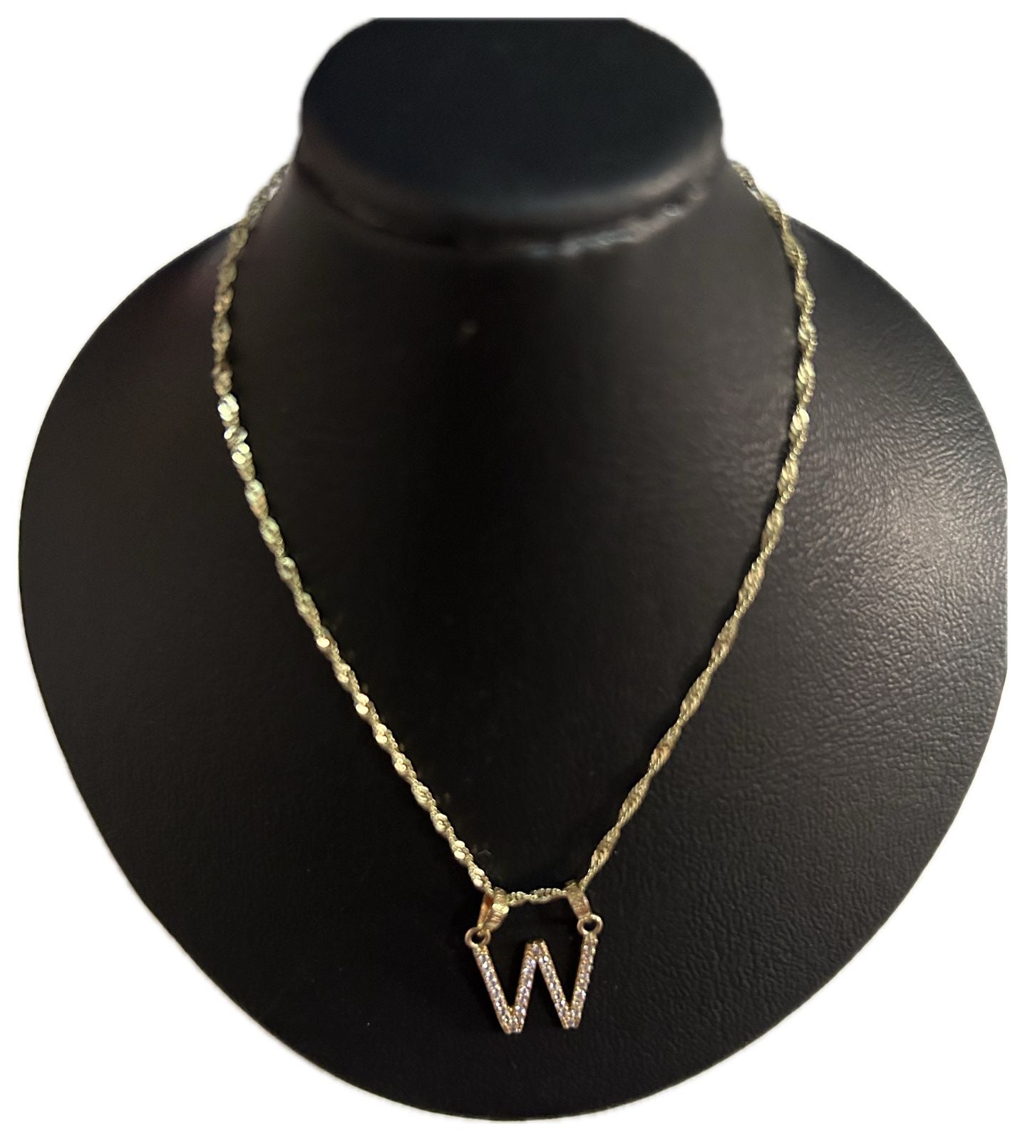 DIJE/PENDIENTE DE LETRA CON ZIRCONIA Y CADENA 10K "W"